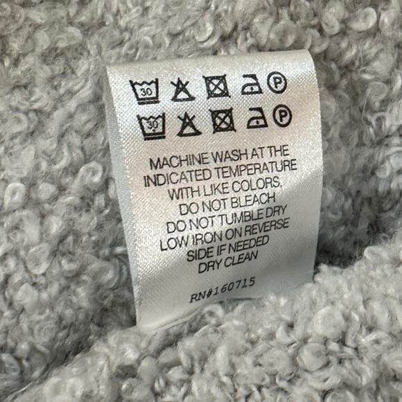 SER.O.YA Frost Poncho SZ XS Silver $348 - Picture 14 of 14